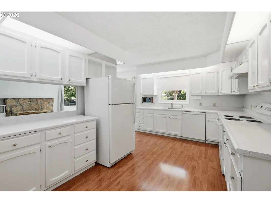 Photo of 1030 1ST PL