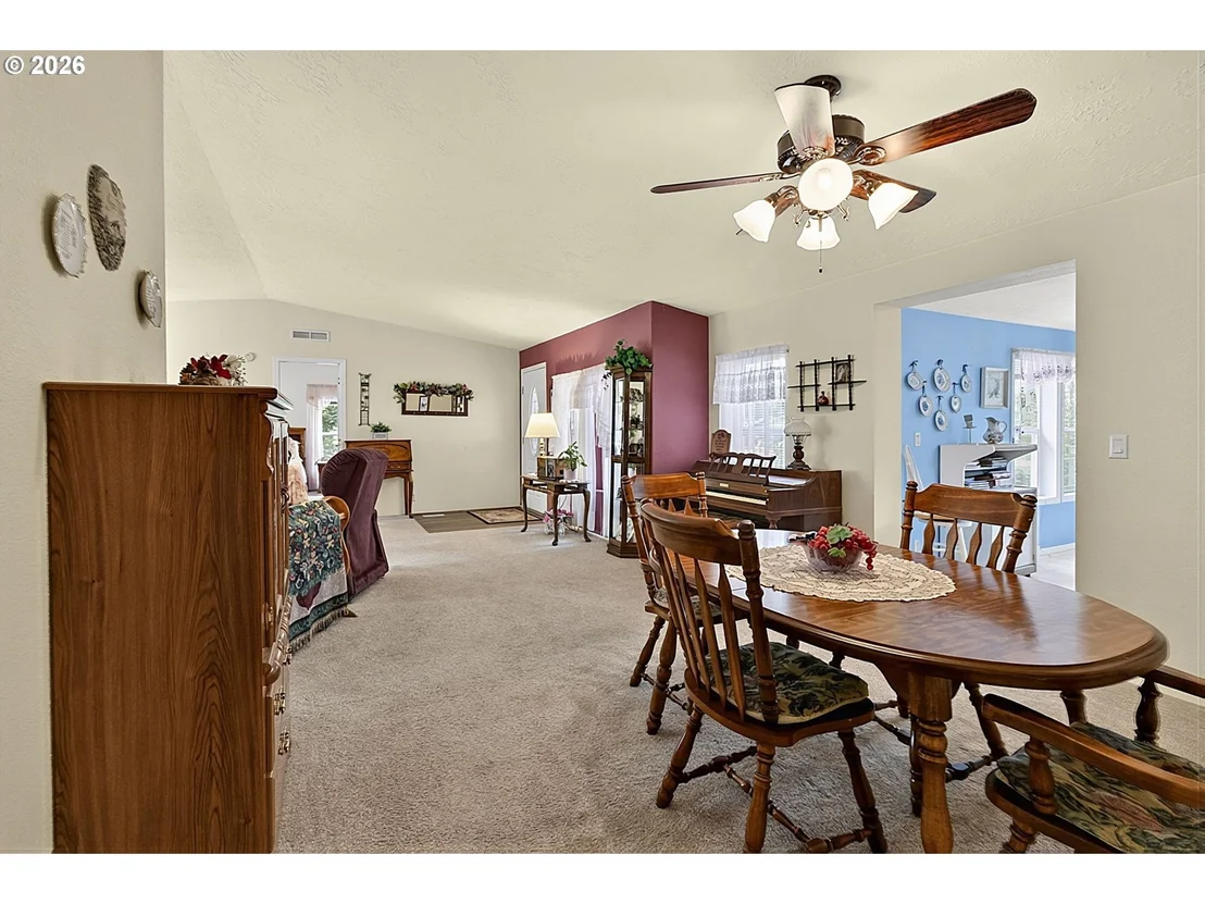Photo of 94998 SPRING VALLEY LN