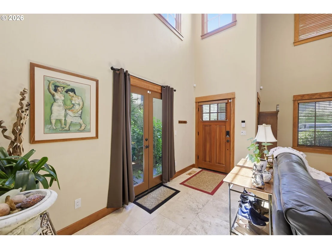 Photo of 2909 LORD BYRON PL