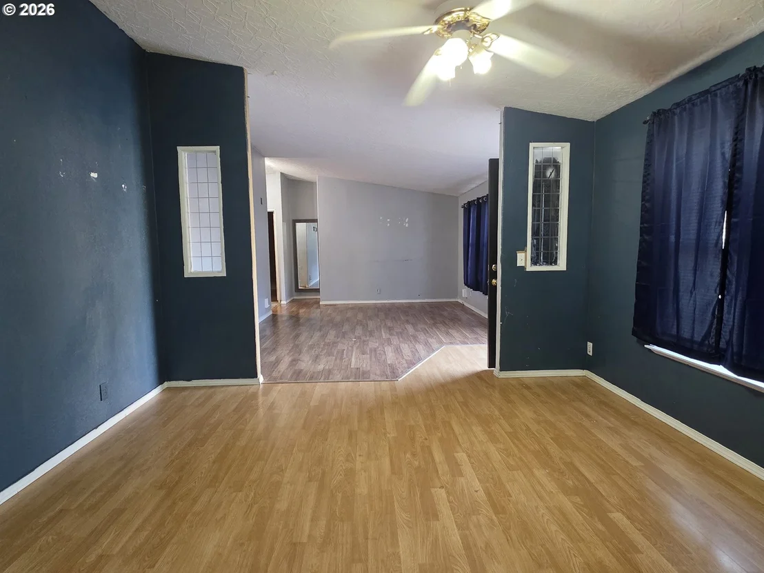 Photo of 13315 SE PARDEE DR