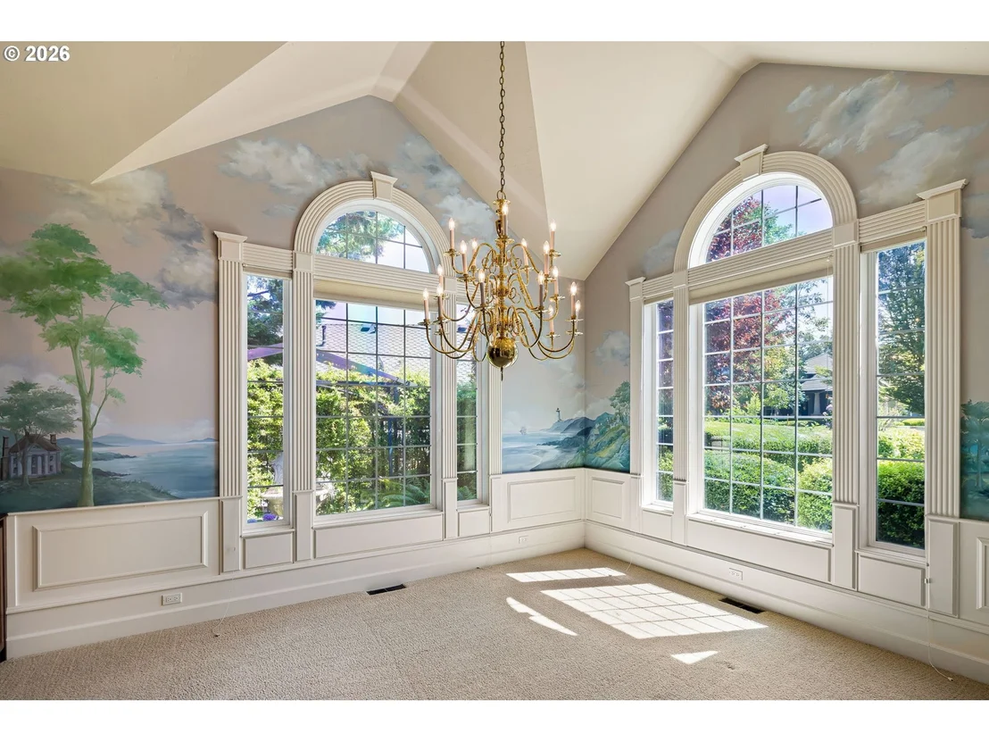 Photo of 2663 RIDGEMONT DR
