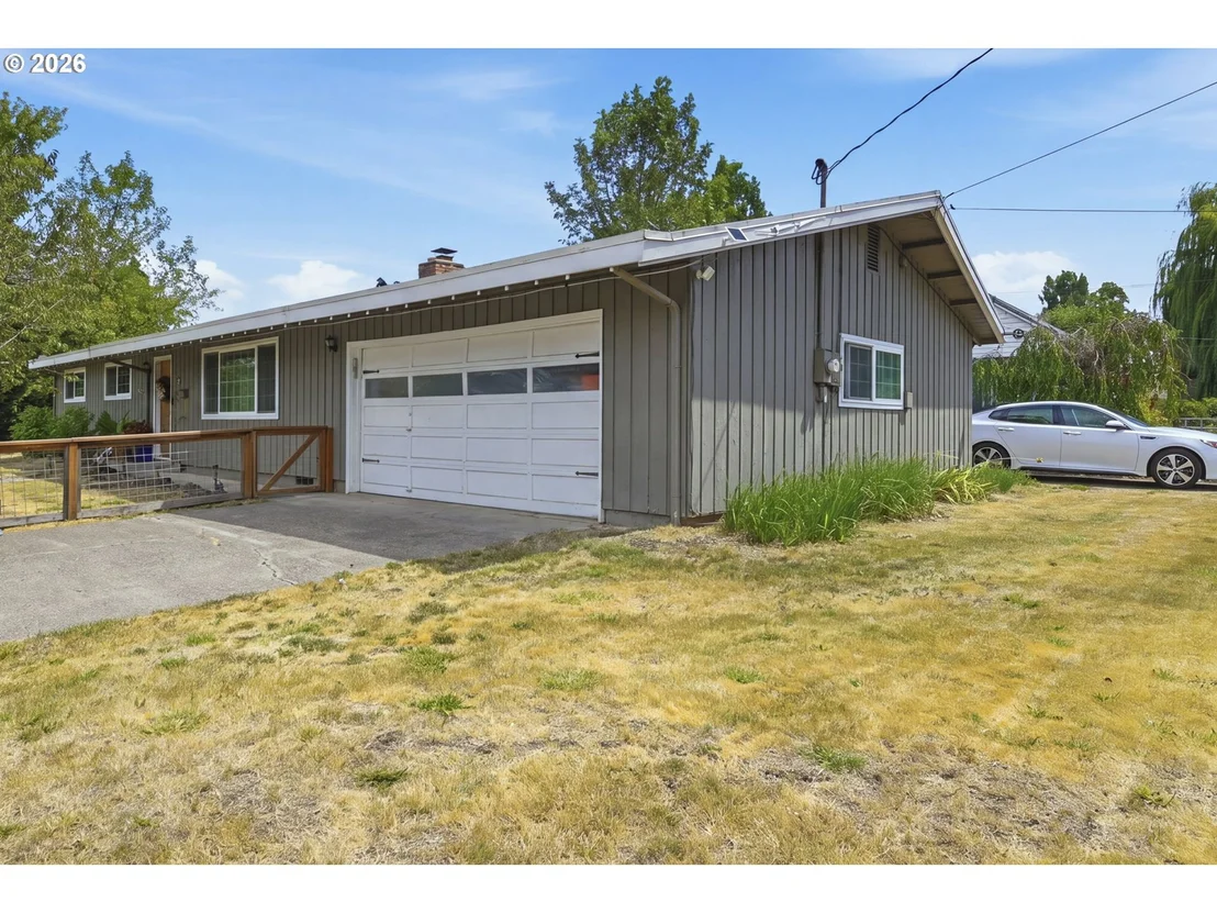Photo of 1990 W 18TH AVE