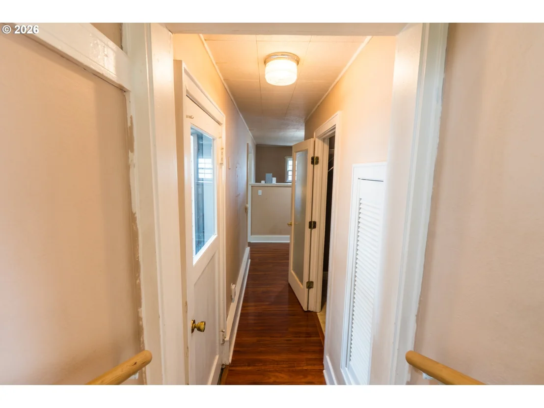 Photo of 495 20TH ST SE