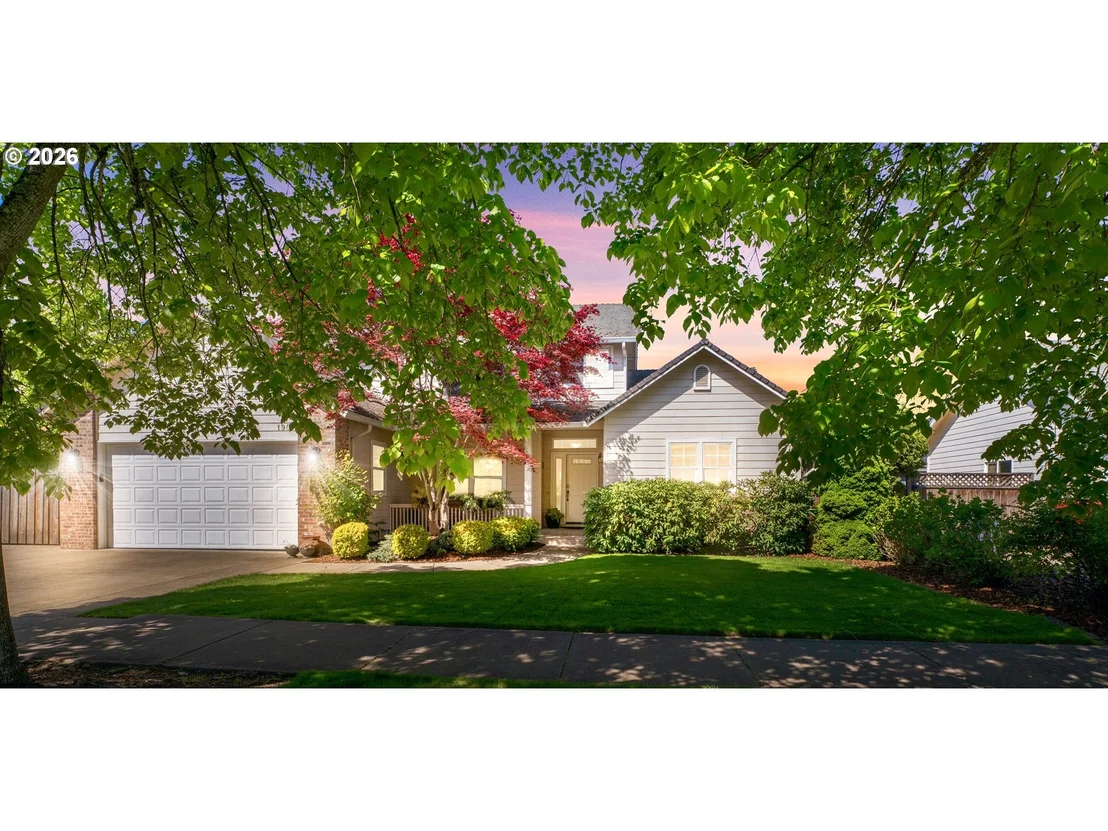 Photo of 190 NAISMITH BLVD
