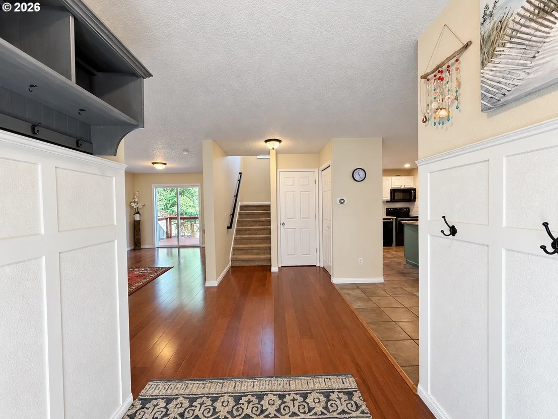 Photo of 3293 SOUTHVIEW DR