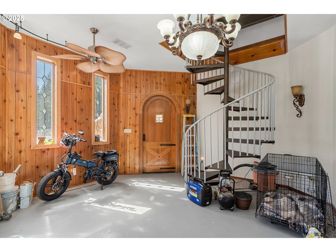 Photo of 520 BRIMSTONE RD