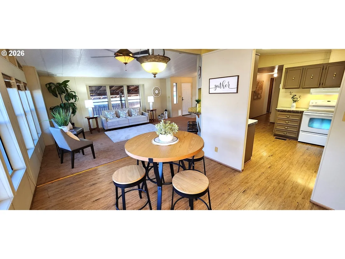 Photo of Unit G at 4531 FRANKLIN BLVD