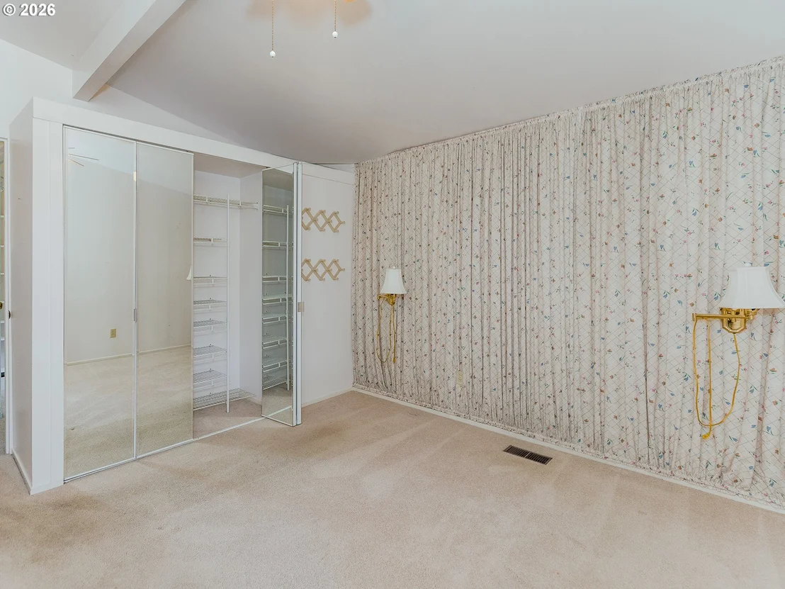 Photo of 19922 WHITE CLOUD CIR