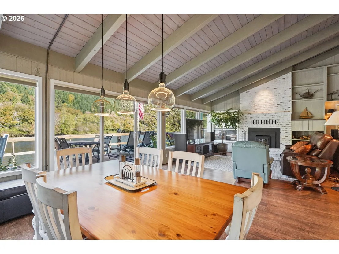 Photo of 9959 SWEET CREEK RD