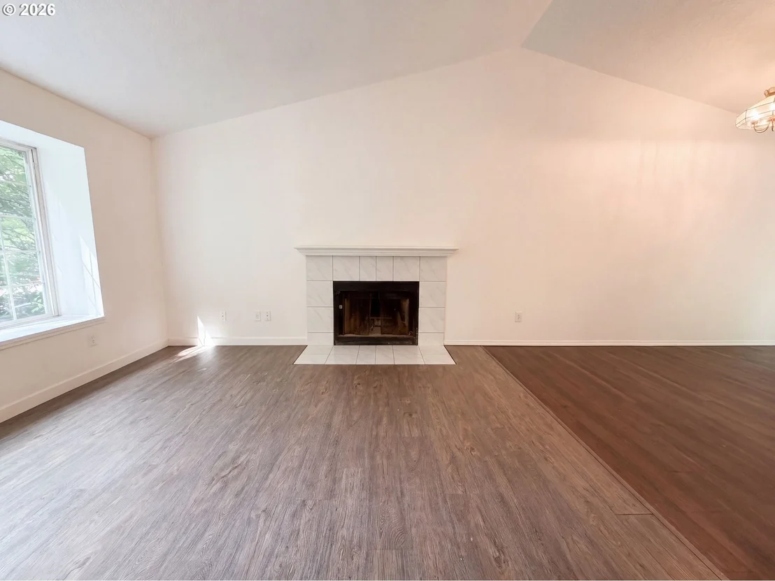 Photo of 845 SE 8TH ST