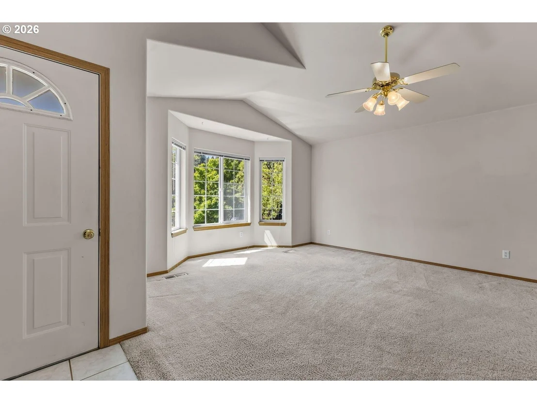 Photo of 1608 NW ELGIN AVE