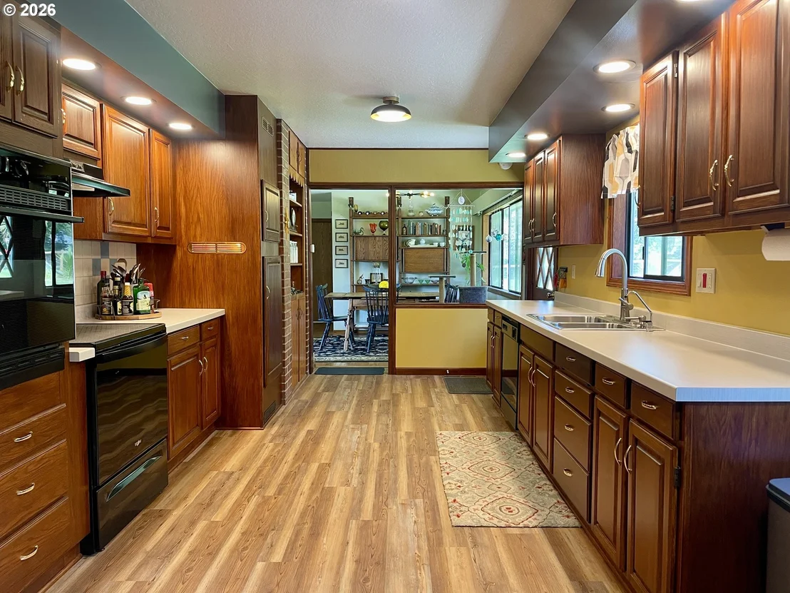 Photo of 54824 ROBINSON RD