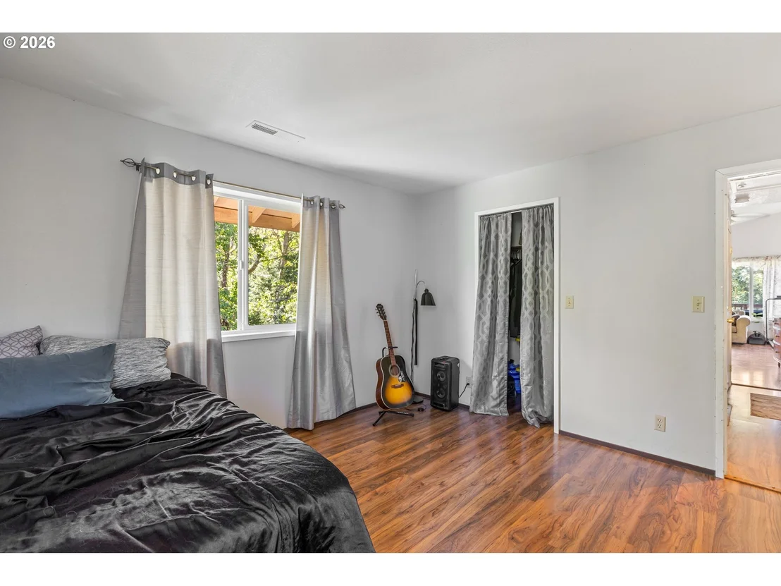 Photo of 123 BURCHARD DR