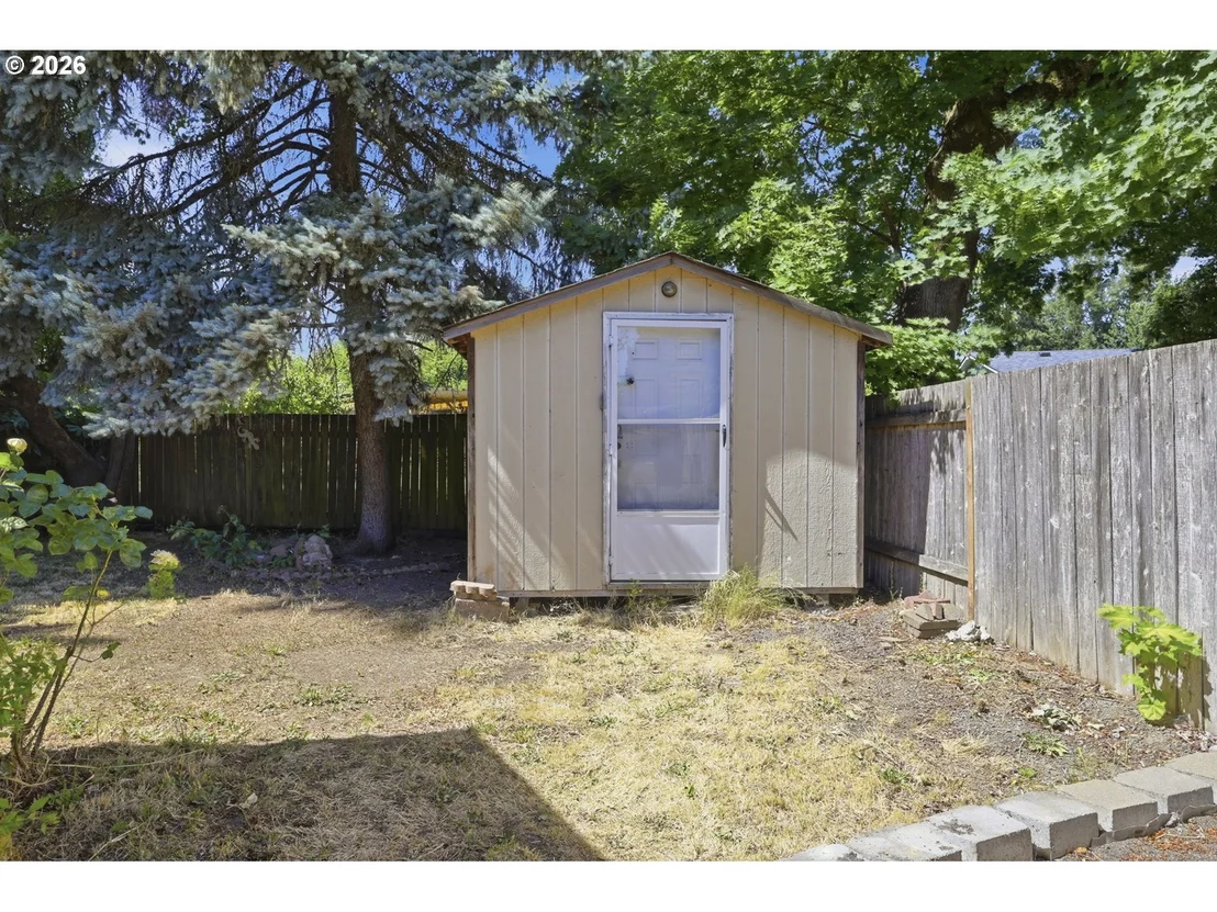 Photo of 2250 W IRWIN WAY