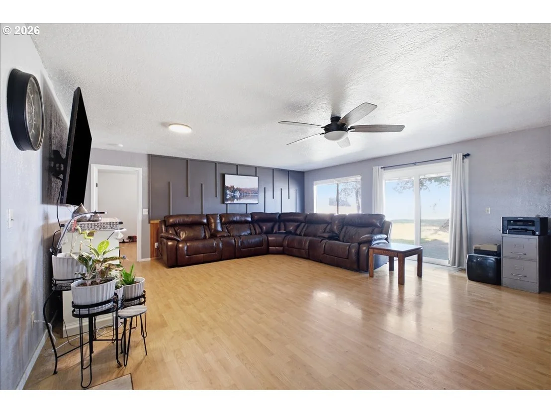 Photo of 34976 KAMPH DR
