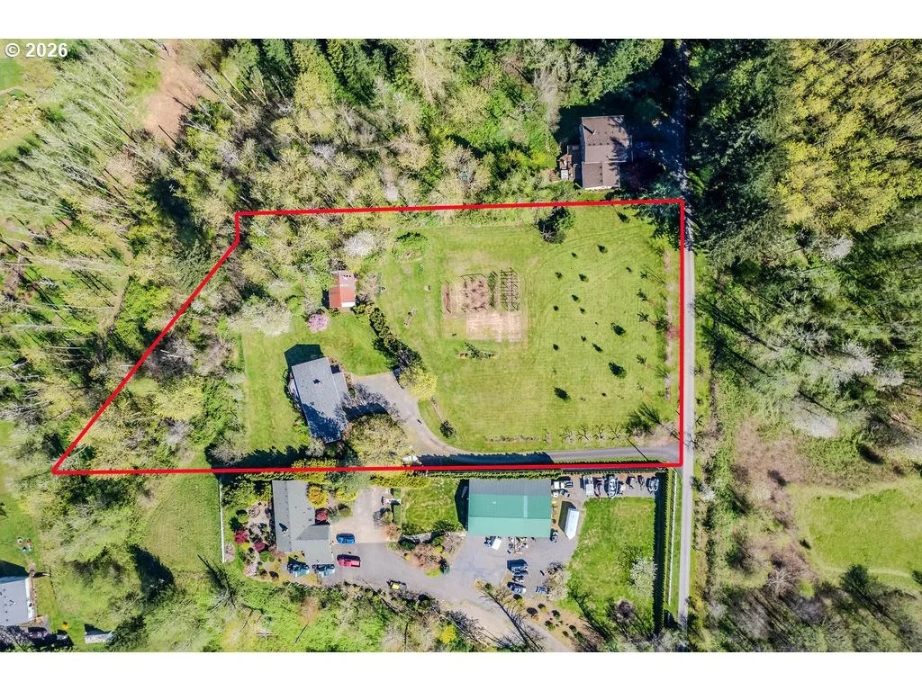 Photo of 32728 NE CHAMBERLAIN RD