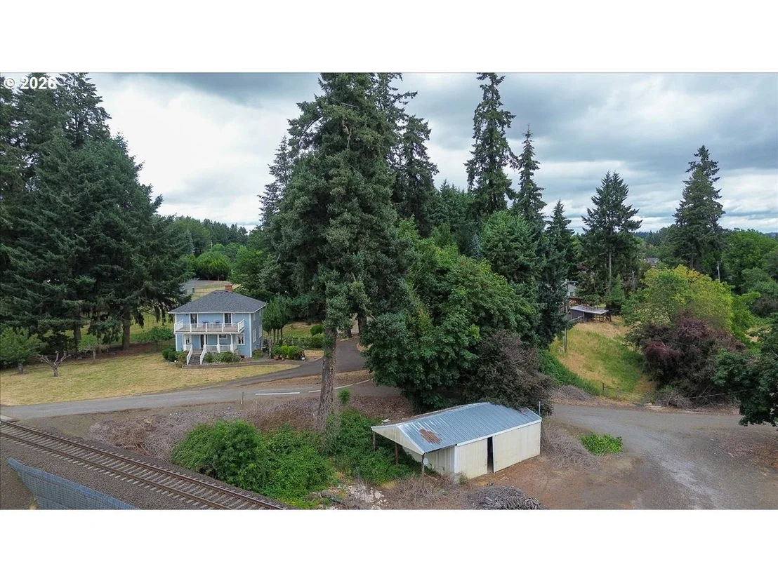 Photo of 935 SPRINGHILL DR