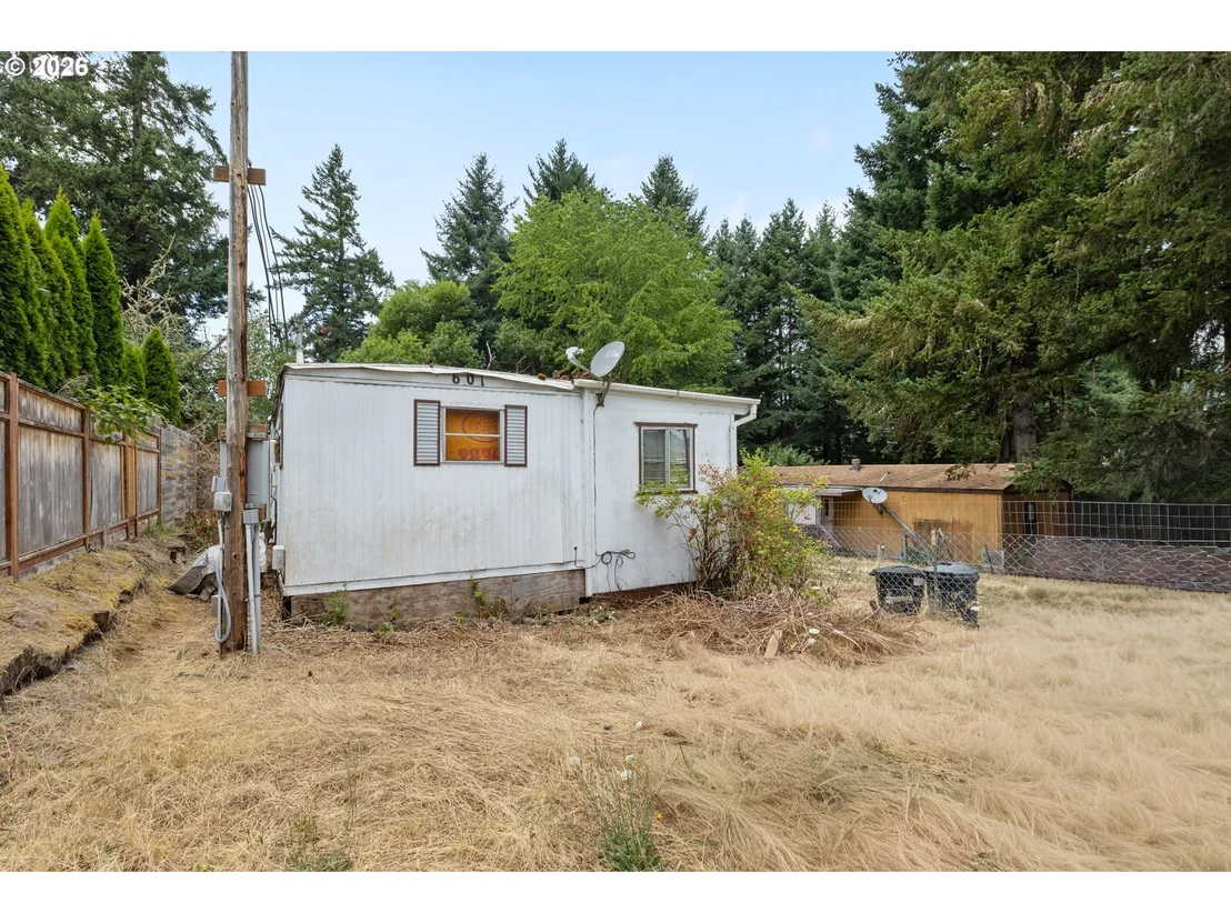 Photo of 601 WESTLOG ST