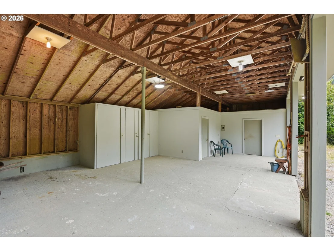 Photo of 61370 OLD WAGON RD