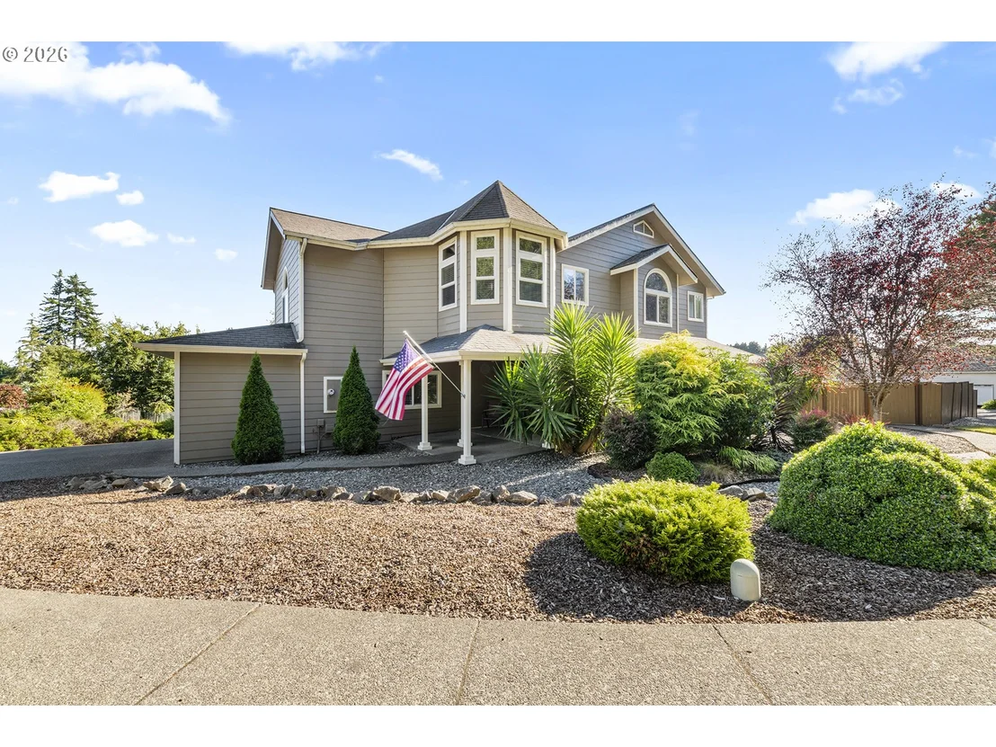 Photo of 997 KRISTA LN