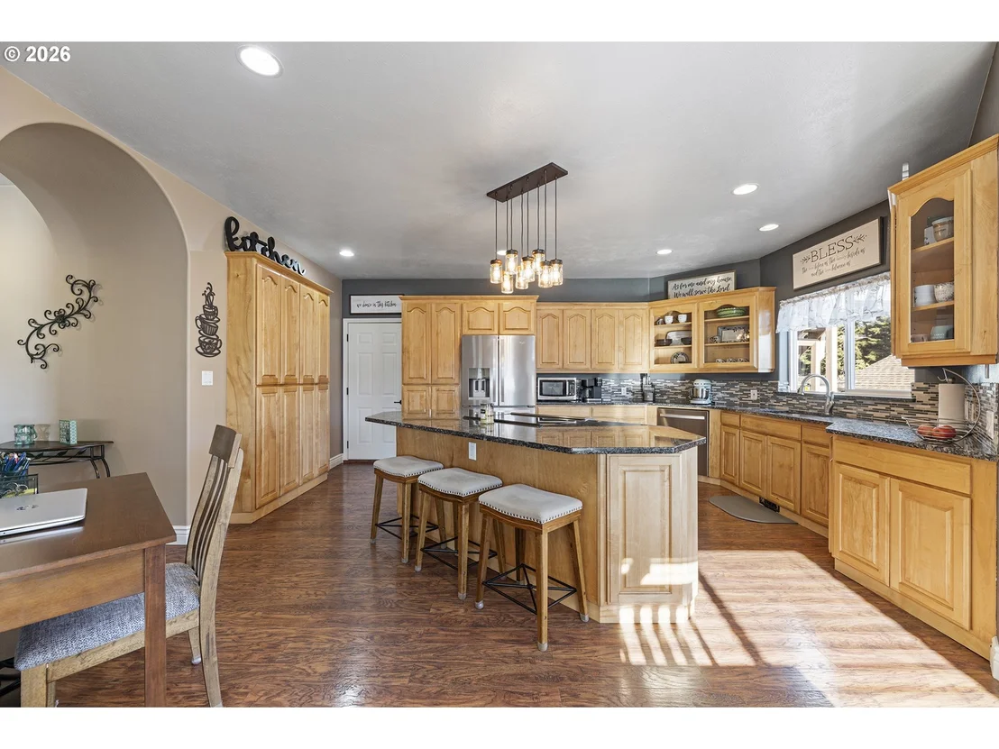Photo of 997 KRISTA LN