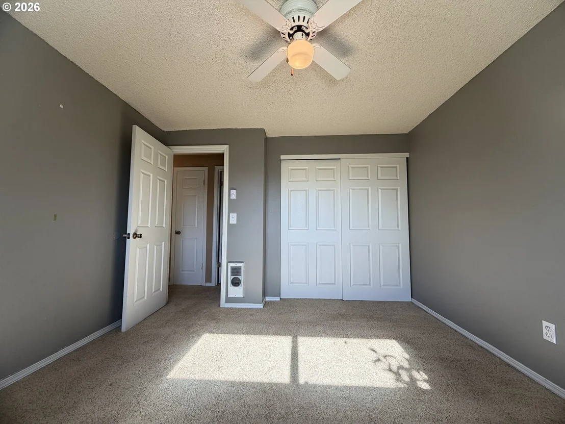 Photo of 5120 NE 139TH LOOP