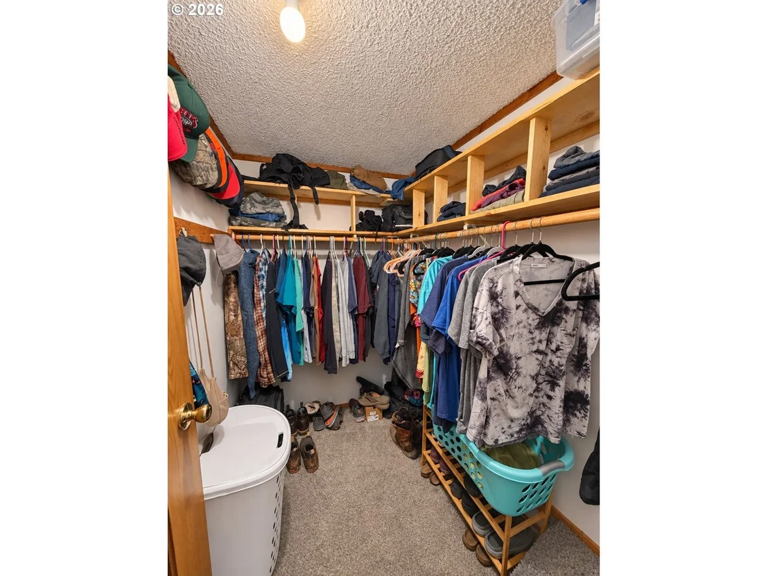 Photo of 450 TIARA ST
