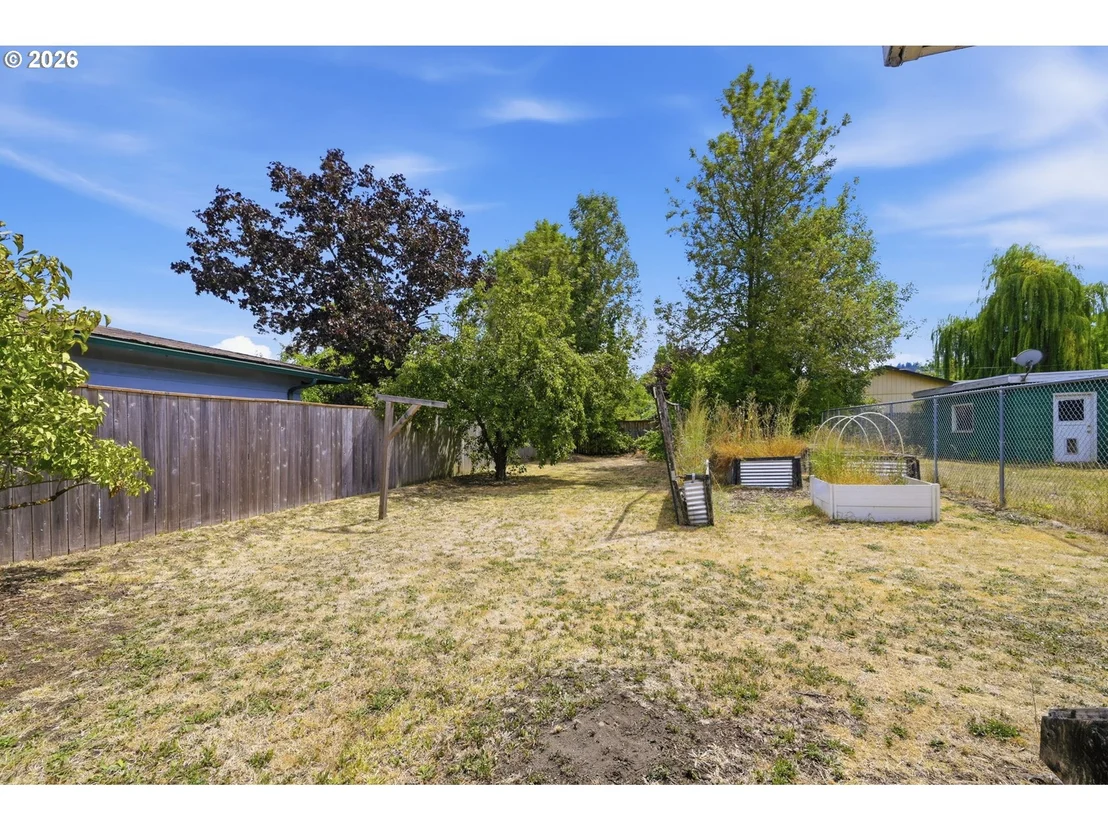 Photo of 1990 W 18TH AVE