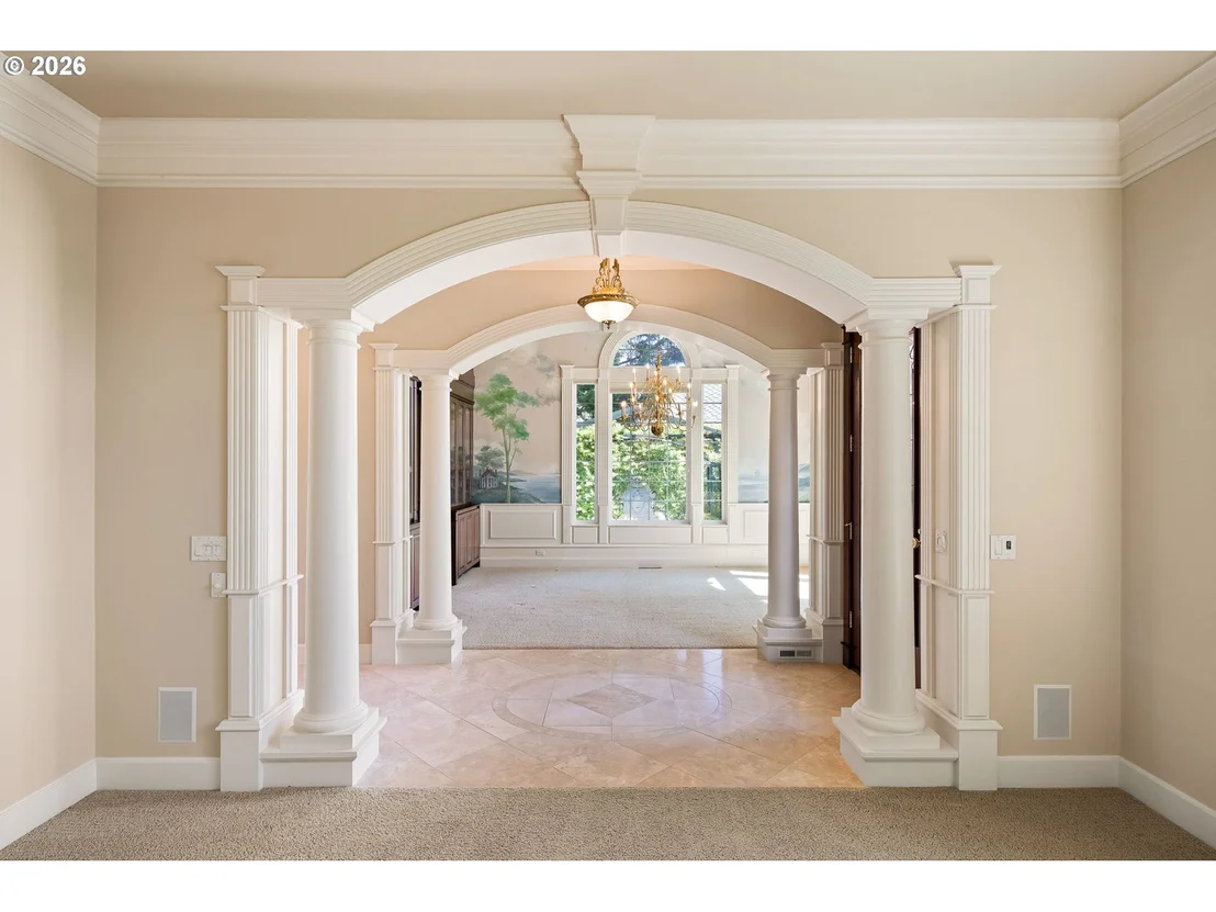 Photo of 2663 RIDGEMONT DR