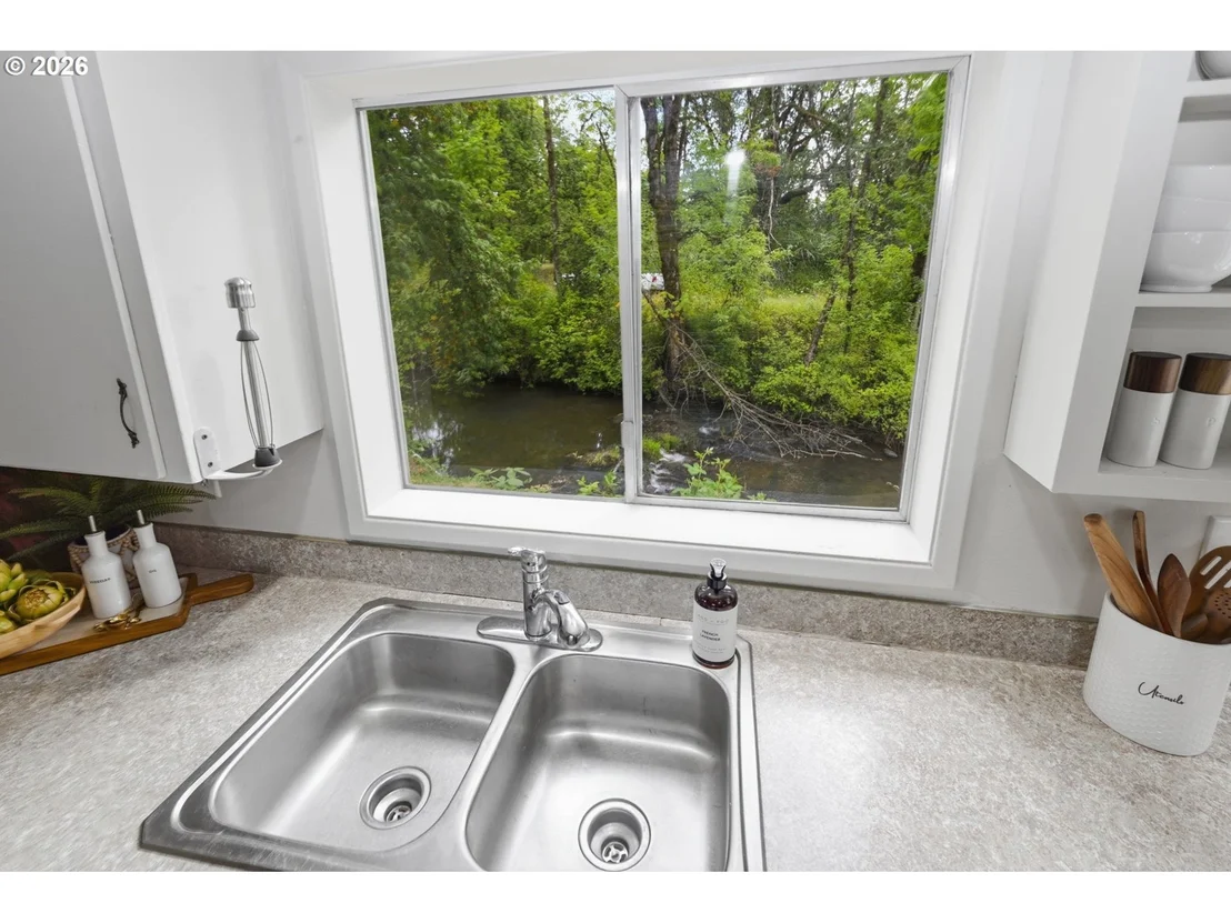 Photo of 37340 CAMP CREEK RD