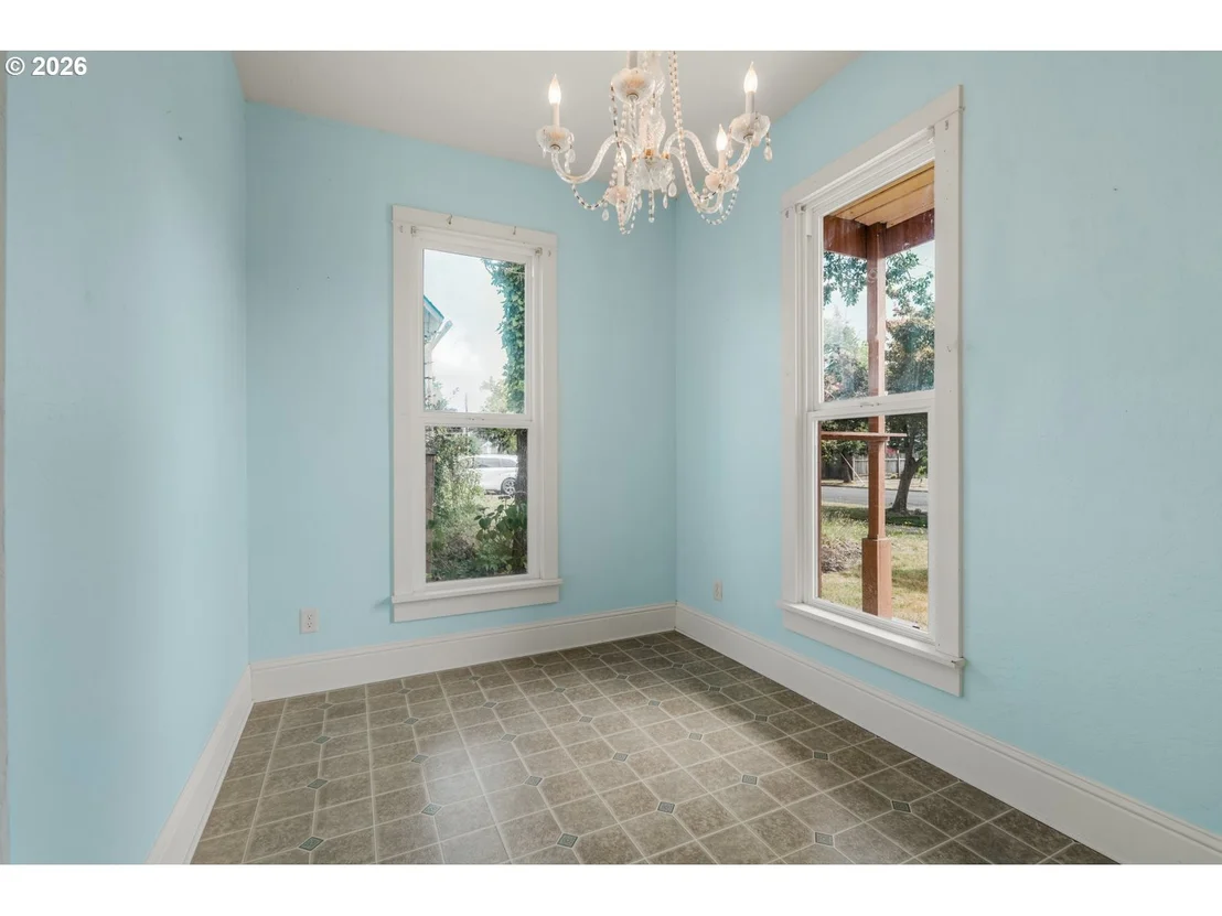 Photo of 482 S 4TH ST