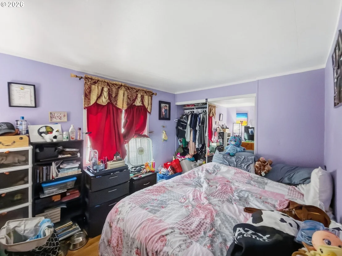 Photo of Unit 39 at 2145 31ST ST