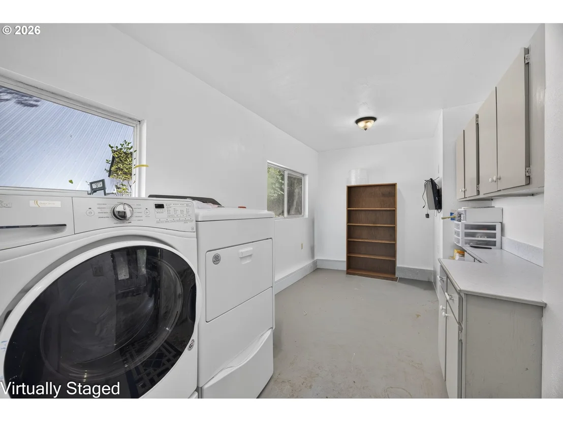 Photo of 5665 PENINSULA RD