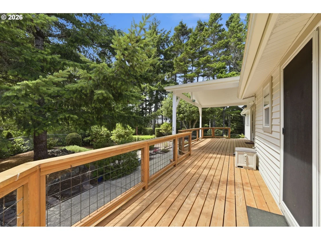Photo of 489 SHERWOOD LOOP