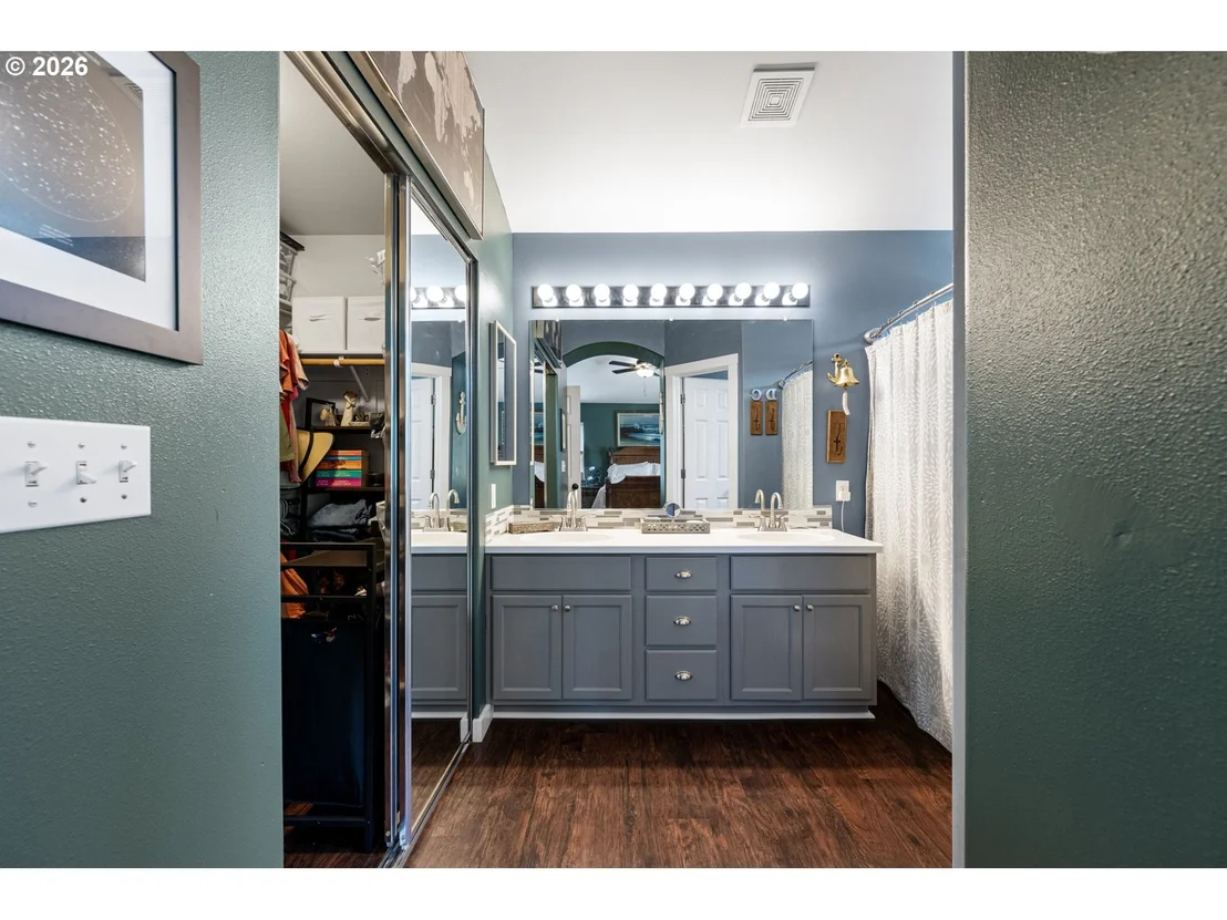 Photo of 5467 BADEN WAY