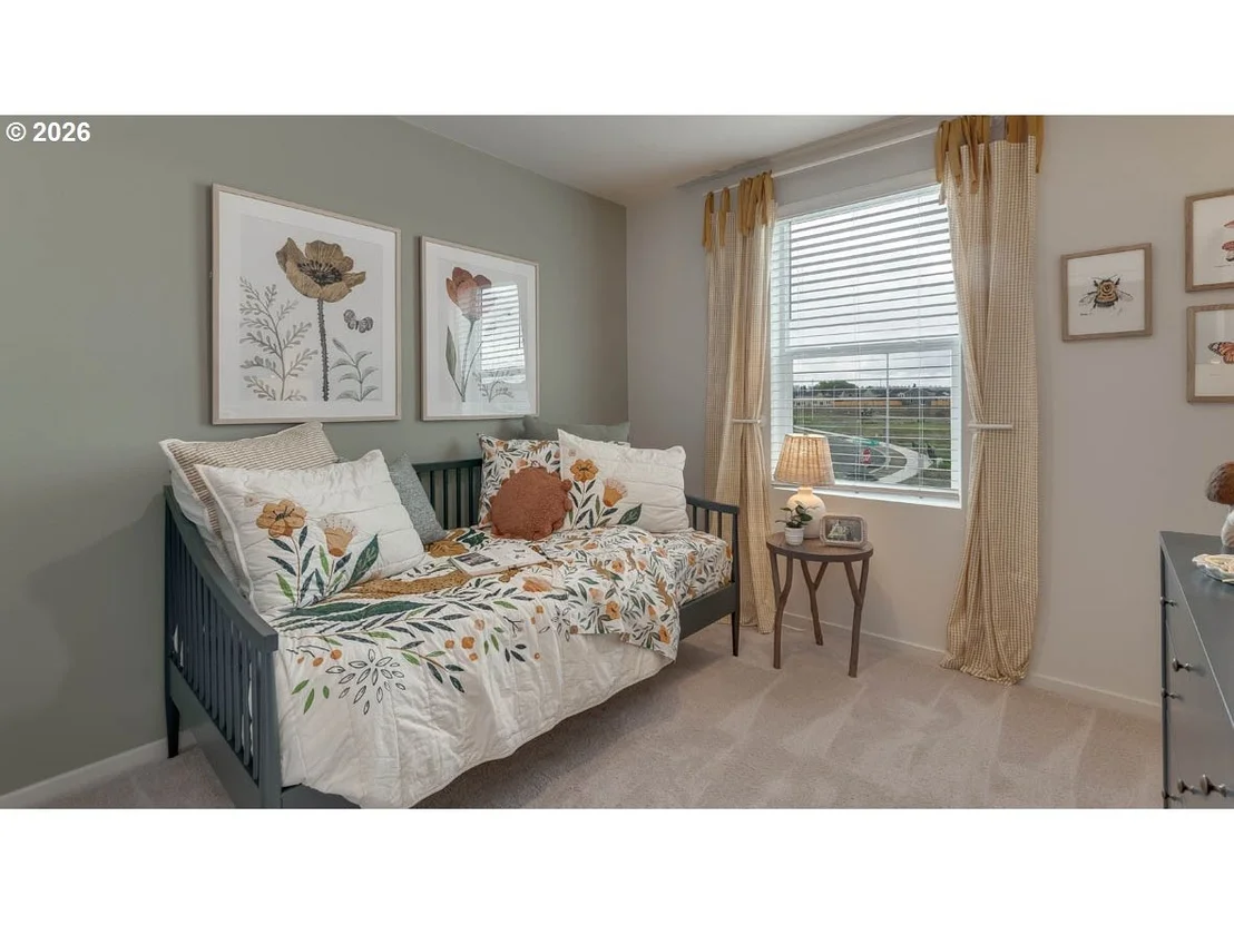 Photo of 502 Redmond ST NE