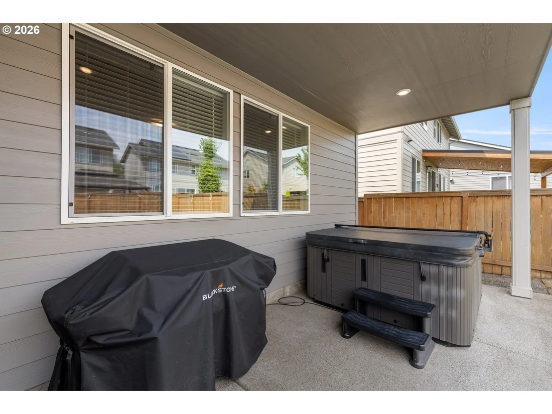 Photo of 4240 SW MAWRCREST AVE