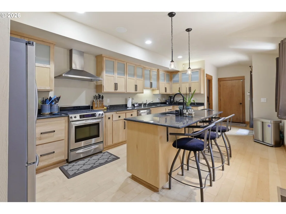 Photo of 2909 LORD BYRON PL
