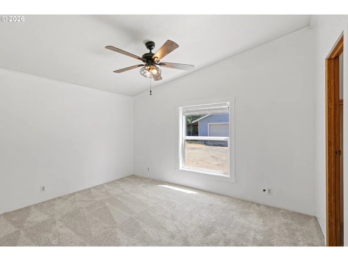 Photo of 235 DEARING WAY