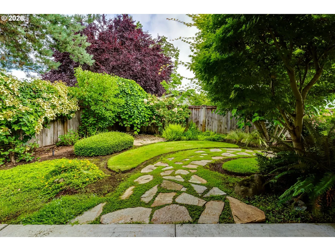 Photo of 1101 DELROSE CT