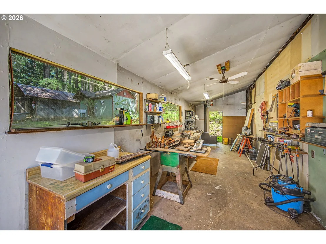 Photo of 40168 BOOTH KELLY RD