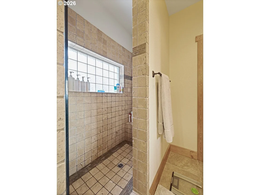 Photo of 4728 COOPERS HAWK RD