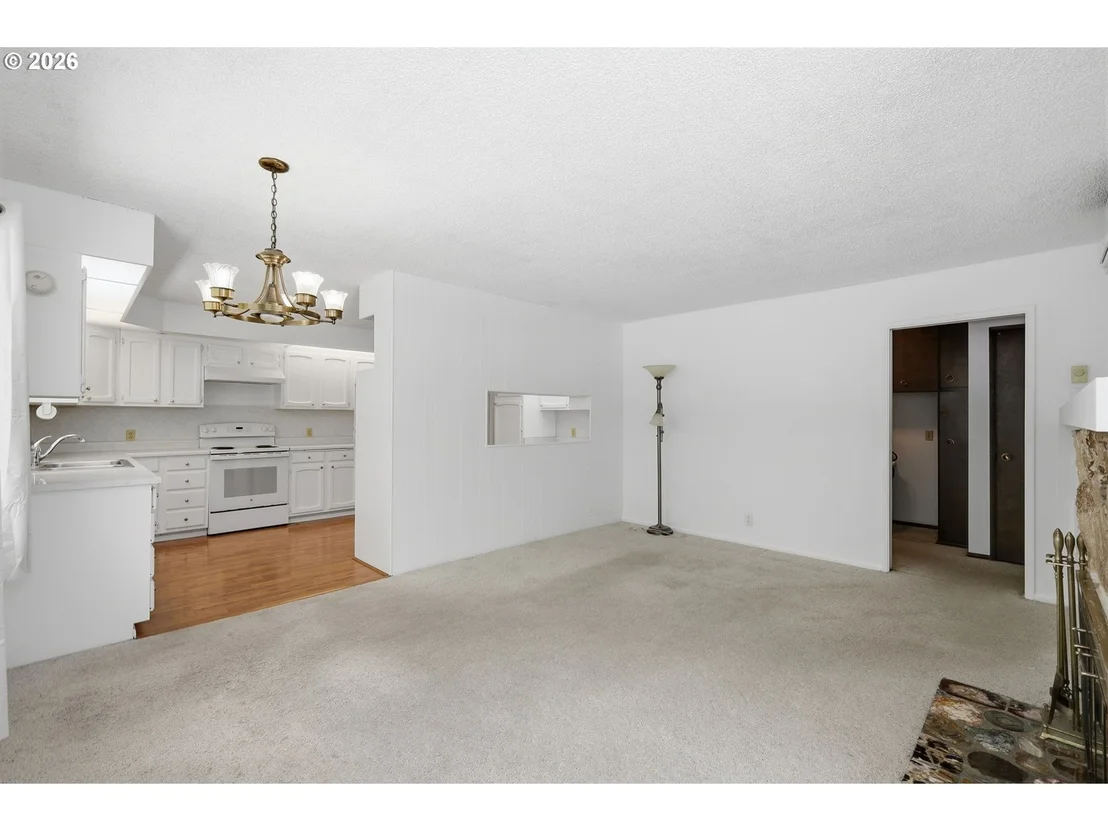 Photo of 1030 1ST PL