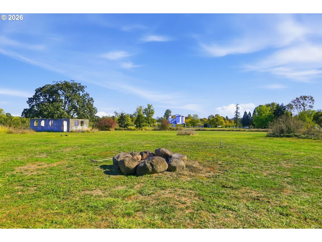 Photo of 32565 BOSTON MILL DR