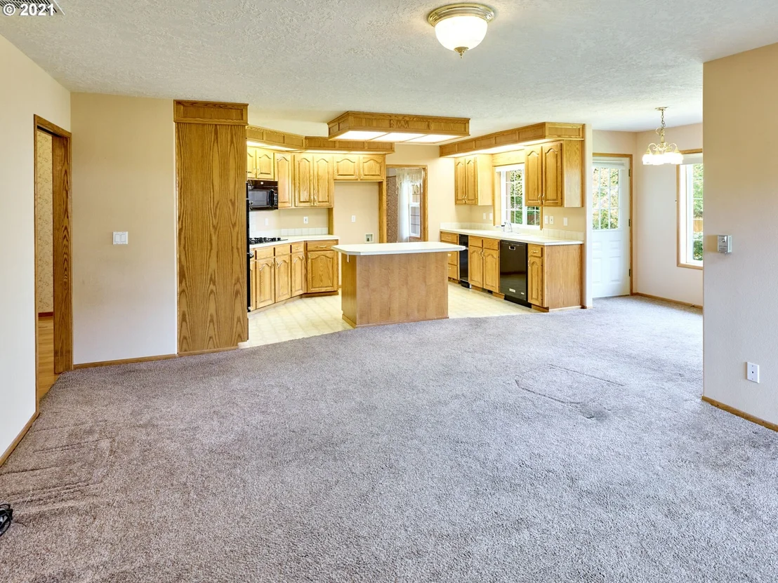 Photo of 610 ANDERSON DR