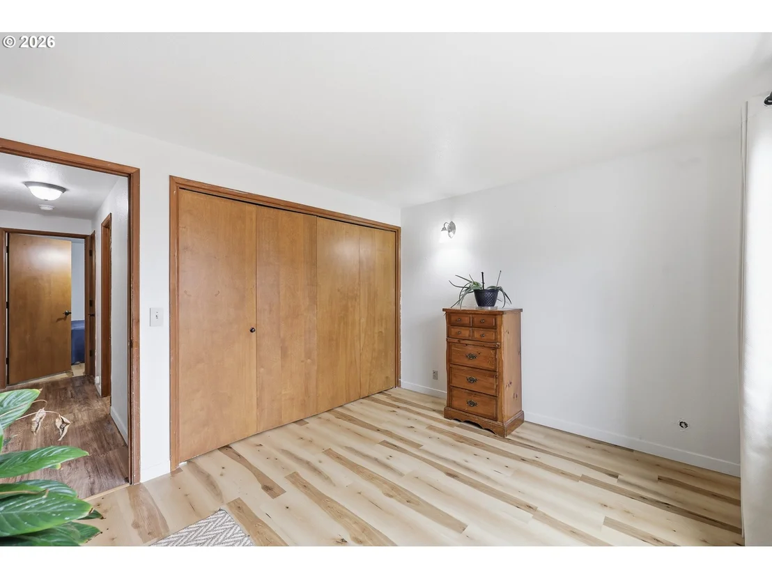 Photo of 460 TIMOTHY ST