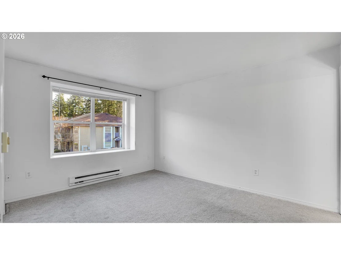 Photo of Unit 258 at 4614 W POWELL BLVD