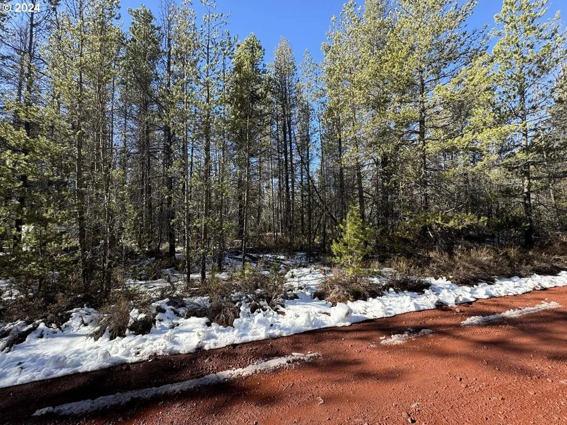 Photo of Unit LOT14 at Cloudcap DR