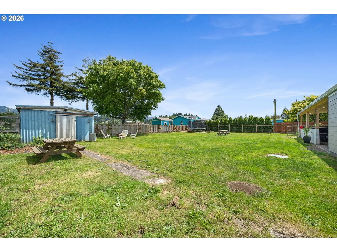 Photo of 7310 TRASK RIVER RD
