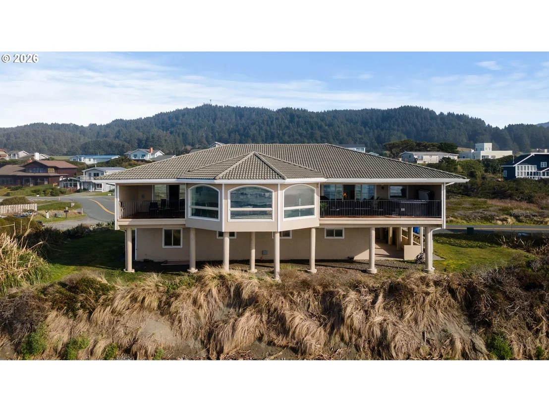 Photo of 30555 SANDY DR